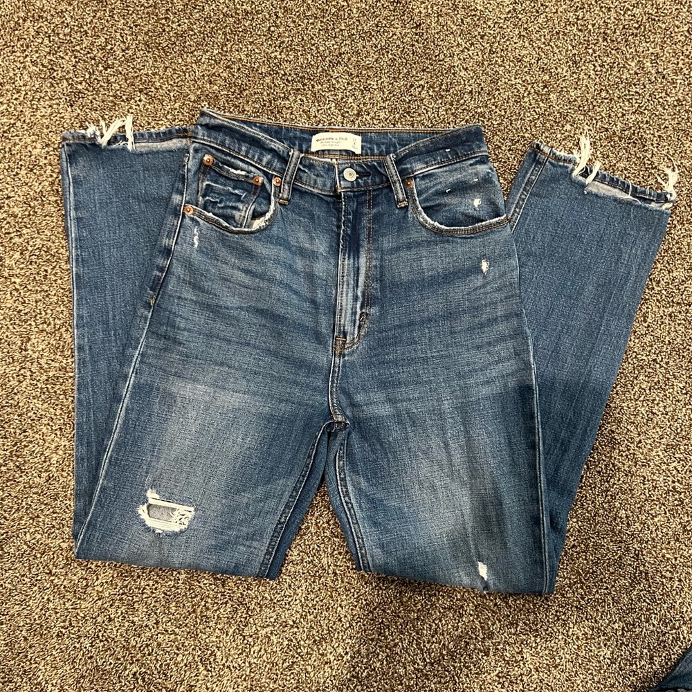 Abercrombie and Fitch ankle straight ultra high-rise